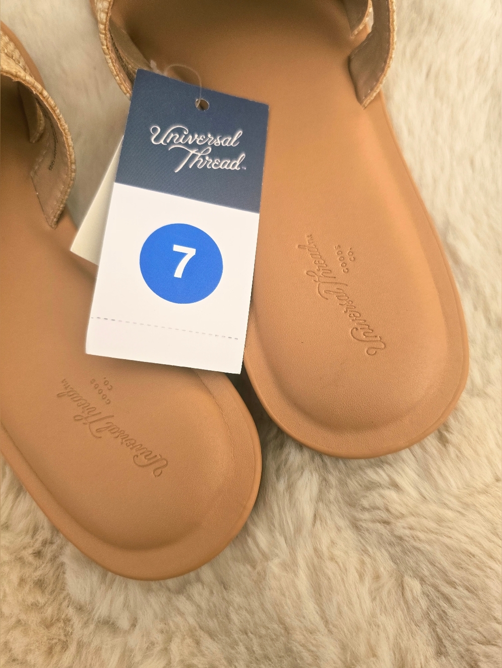 NWT! Universal Thread, Carla Sandals with Memory Foam Insole, Tan, Size 7 - Picture 11 of 13